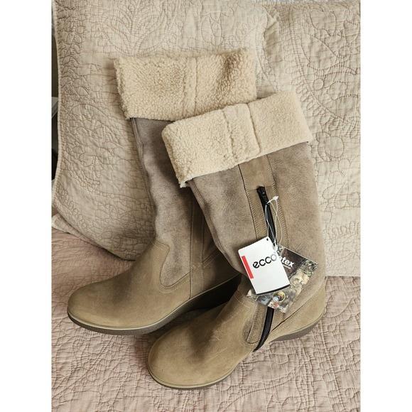 NWB ECCO Women's Shiver Wedge Boots, High Cut Zip, Navajo Brown, Sz. 9-9.5 - Picture 6 of 13